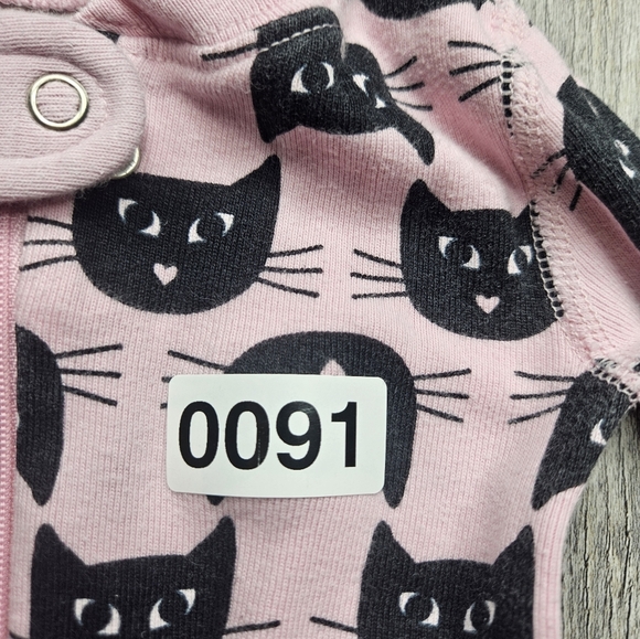 HALLOWEEN Hanna Andersson Pink With Black Cats Zippy Dize 6-12 Months - Picture 3 of 5